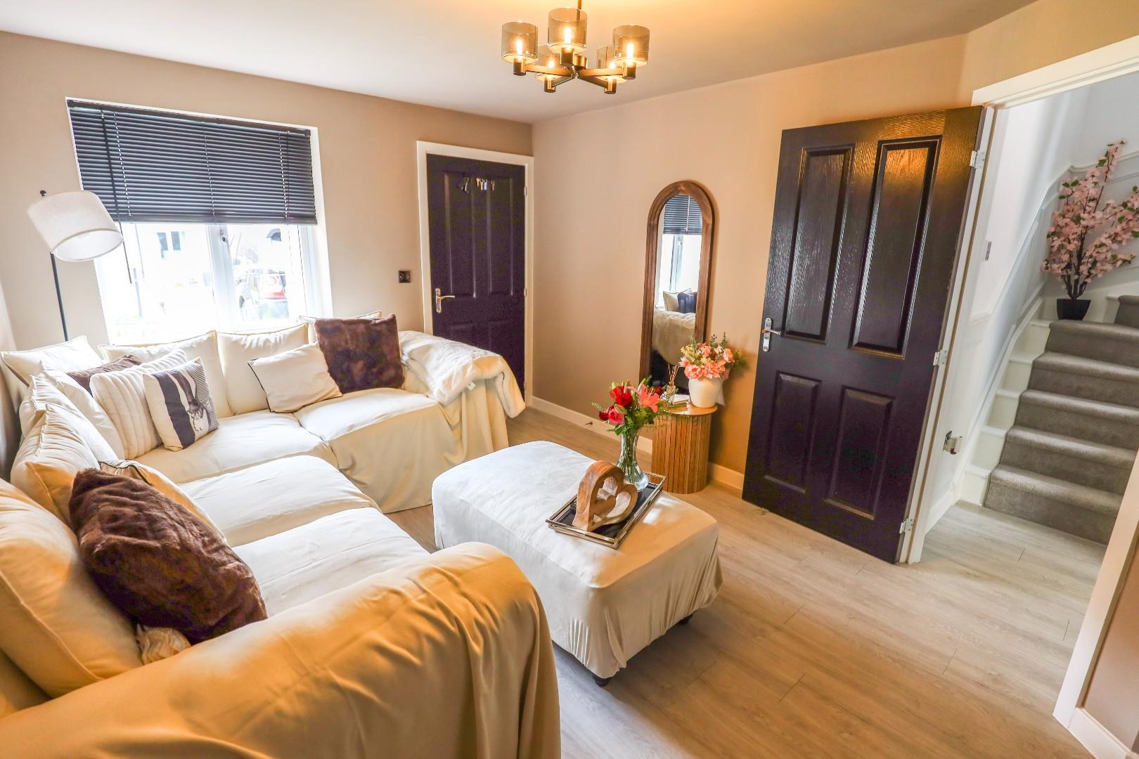 65 Plasnewydd Walk, Llantwit Major, Vale of Glamorgan, CF61 2YW